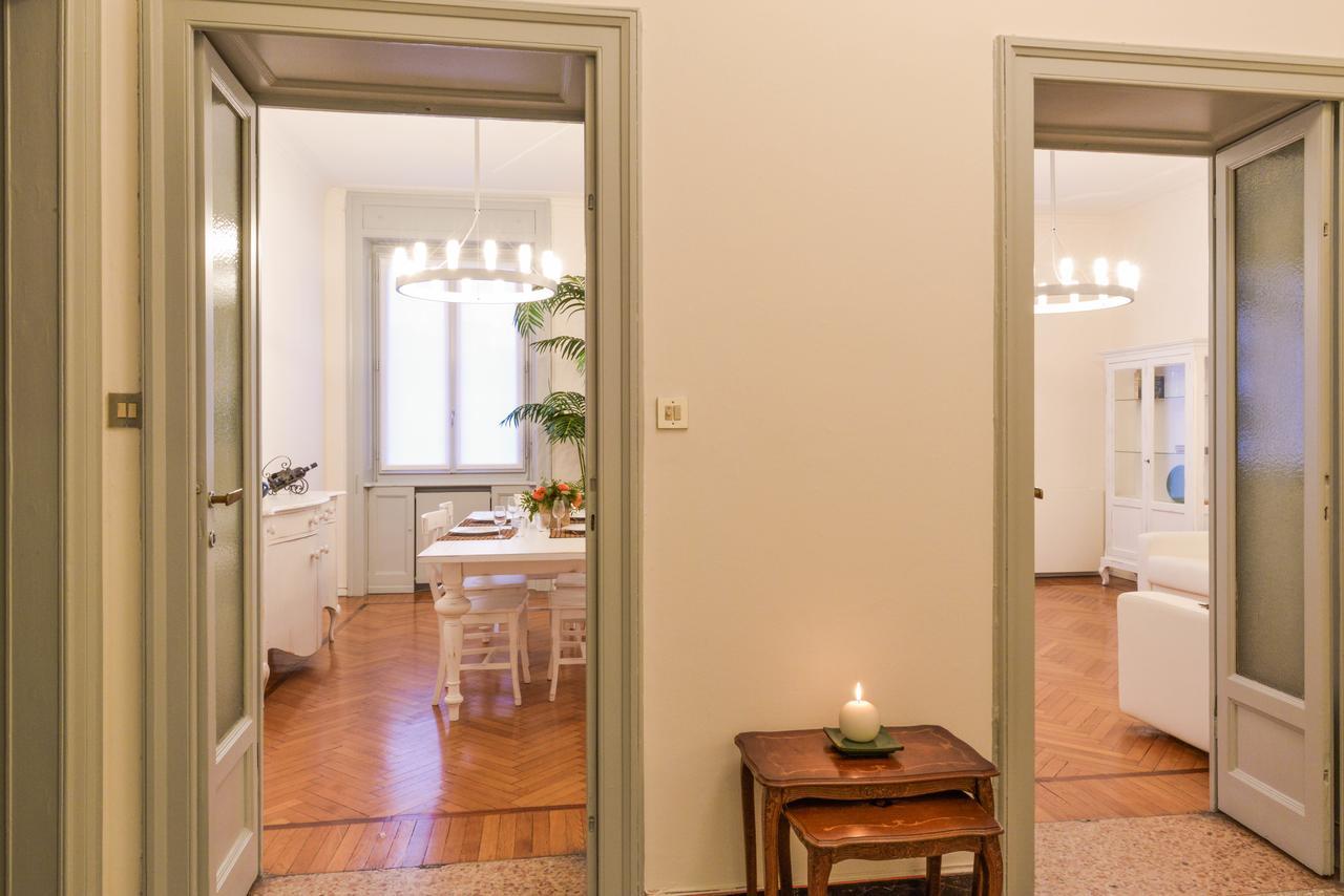 Adelaide Central Apartment Милано Екстериор снимка